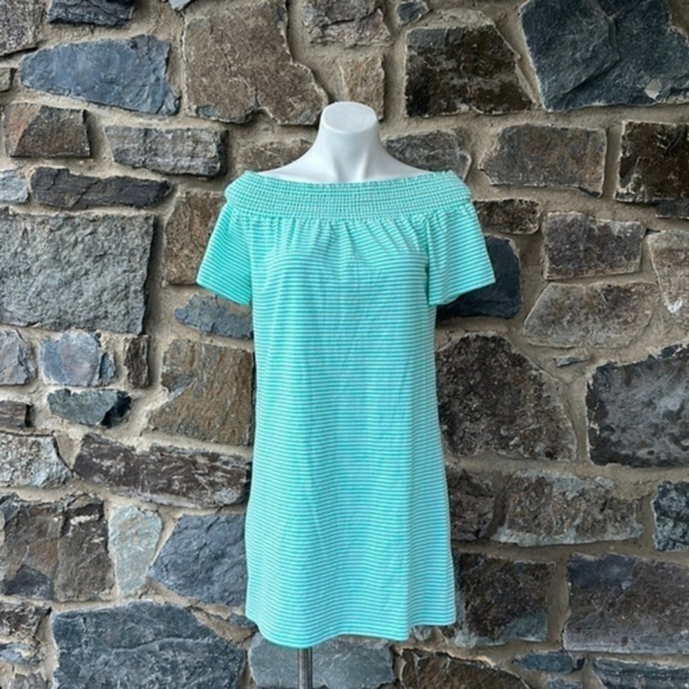Vineyard Vines Off The Shoulder Dress in Capri Blue/White Stripes Size Small